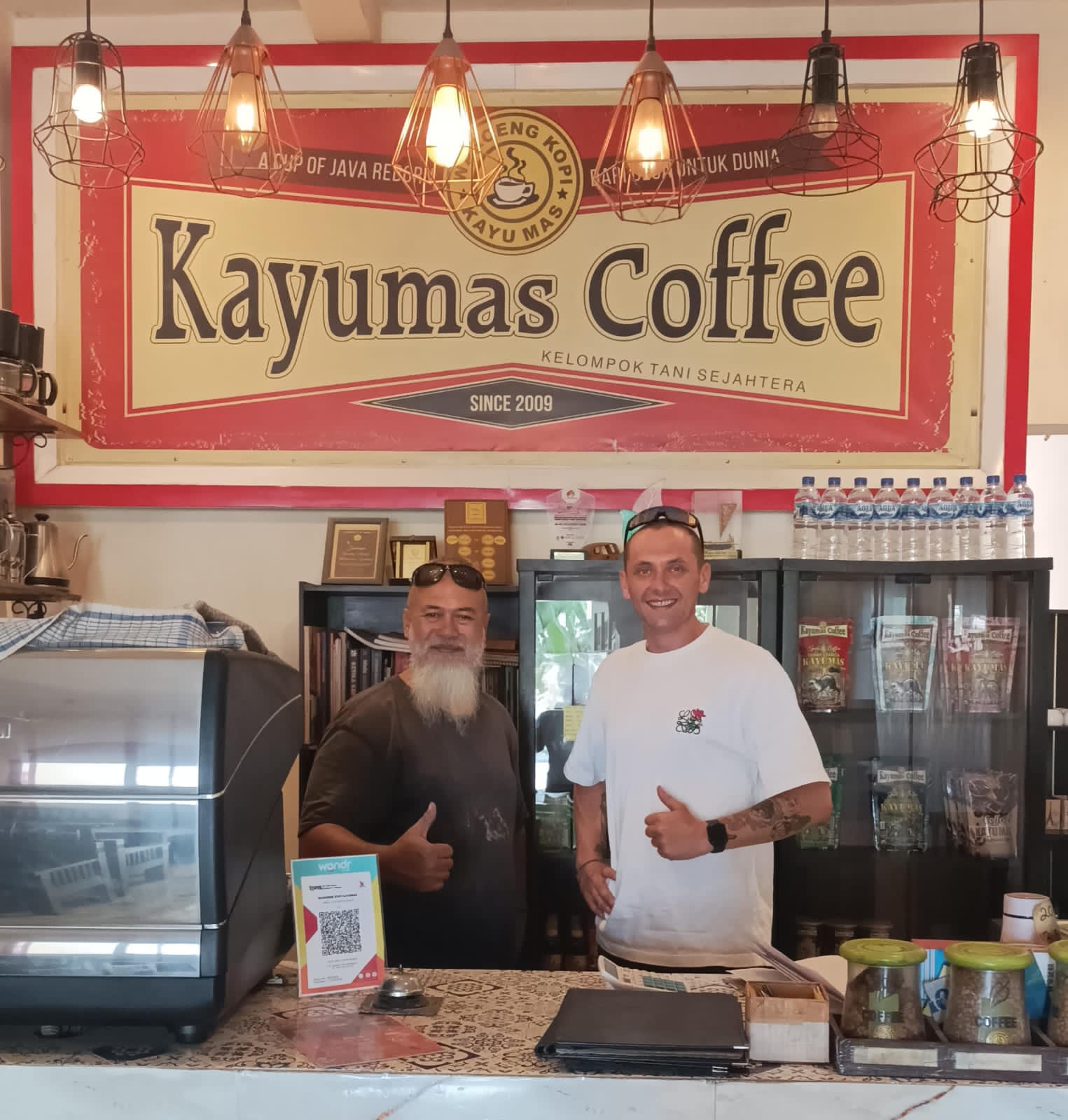 Tamu Polandia Terpukau Kopi Ijen Raung, Kayumas Kopi Situbondo Bukti Kopi Lokal Layak Go Global