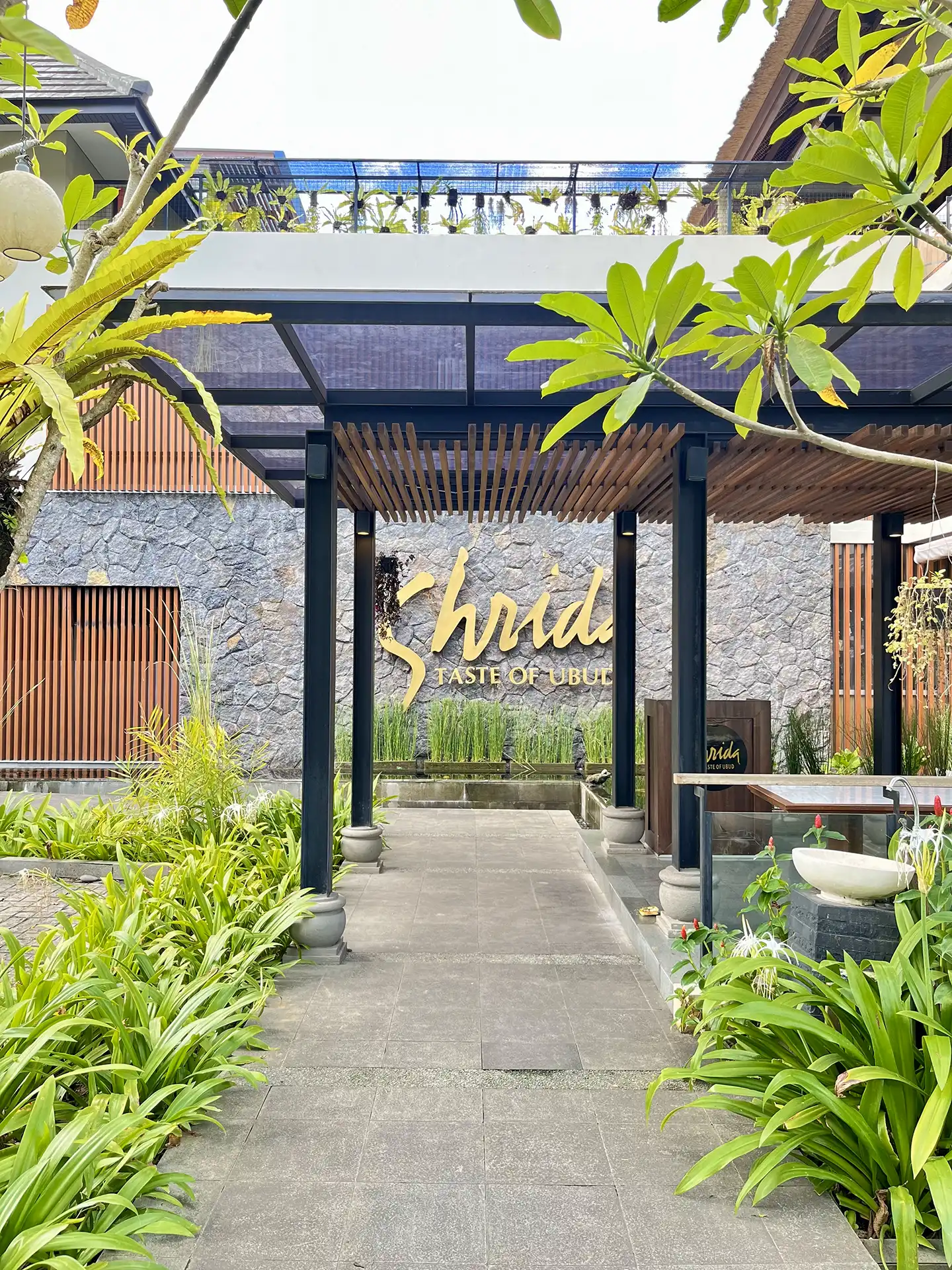 Shrida Restaurant