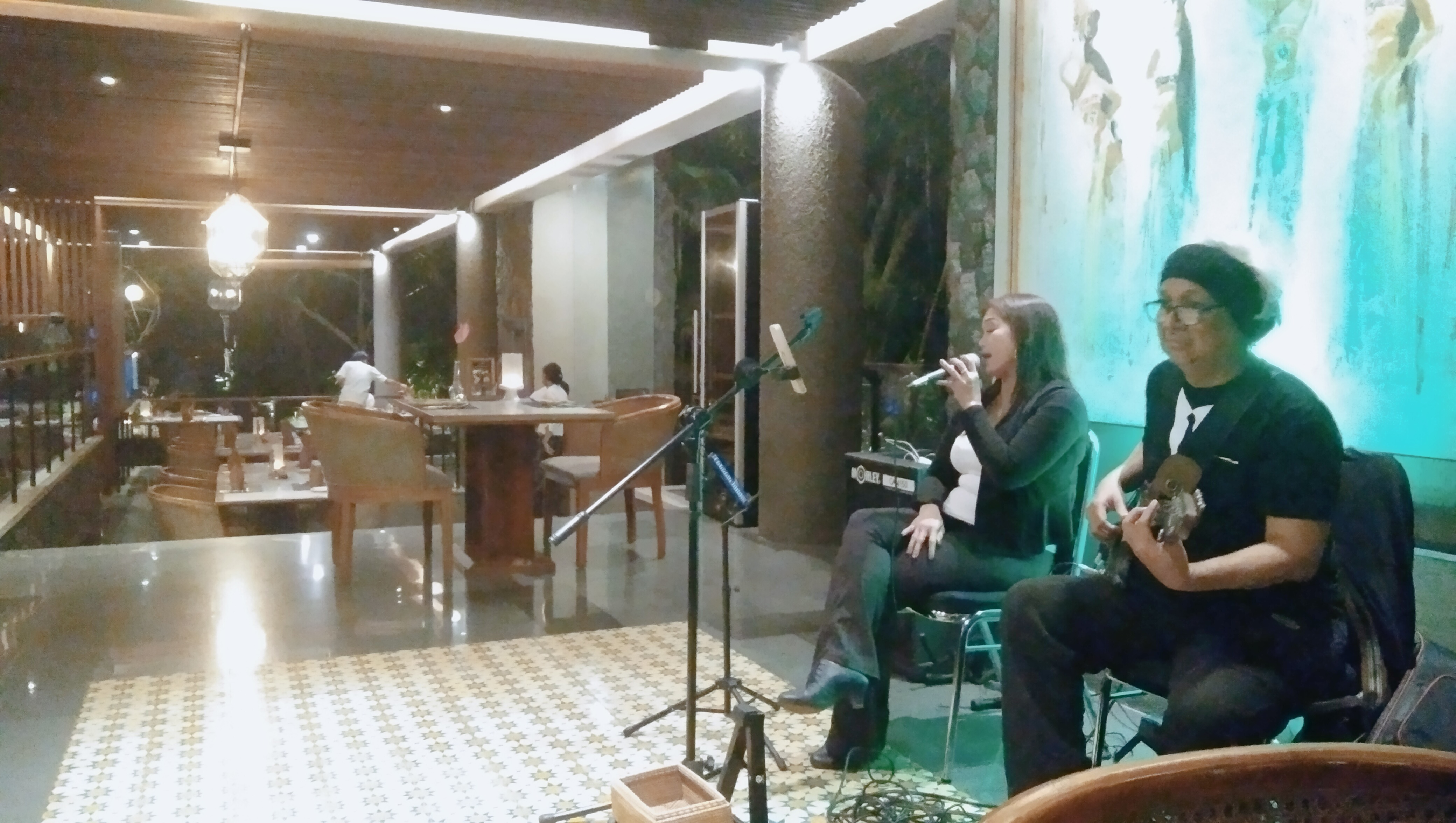 Shrida Taste of Ubud Resto with Fine Art Music