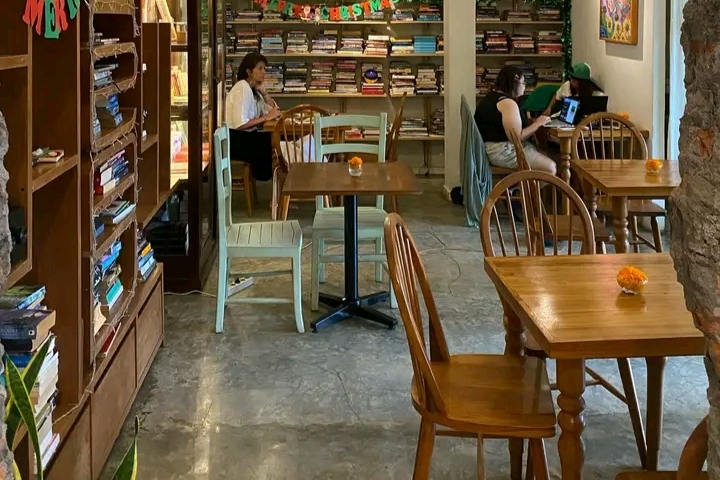 Littletalks Ubud in Story , Coffee,and Library
